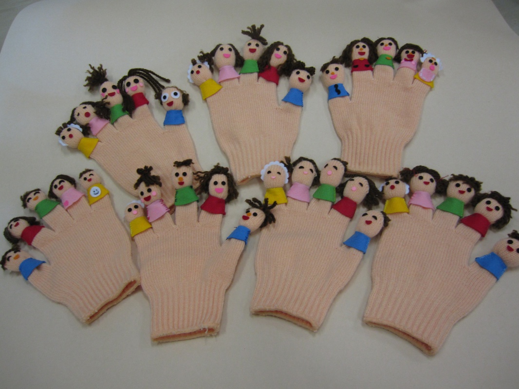 手作りの てぶくろおもちゃ で一緒に歌おう 子ども学科 香川短期大学