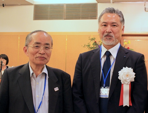 一般社団法人 全国栄養士養成施設協会第7回通常総会 第60回記念大会にて 本学石川浩学長と本学が表彰されました その他 香川短期大学
