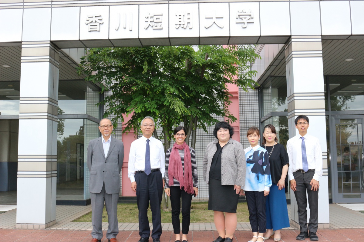 コロラド州立大学 早期教育センター所長のkaren Rattenborg助教授が来学されました その他 香川短期大学